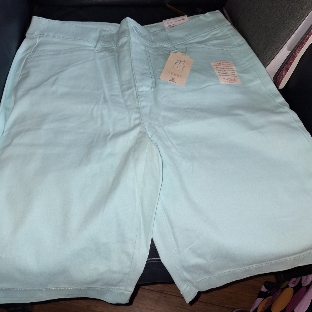 St. John's Bay Women's Aqua Skinny Jeans - Picture 2 of 3